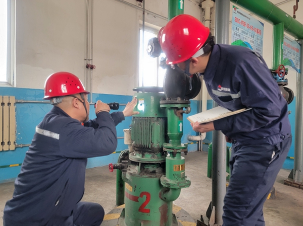 新型能源神木分公司:看看检修现场的“流行色”5.jpg 新型能源神木分公司:看看检修现场的“流行色”5.jpg